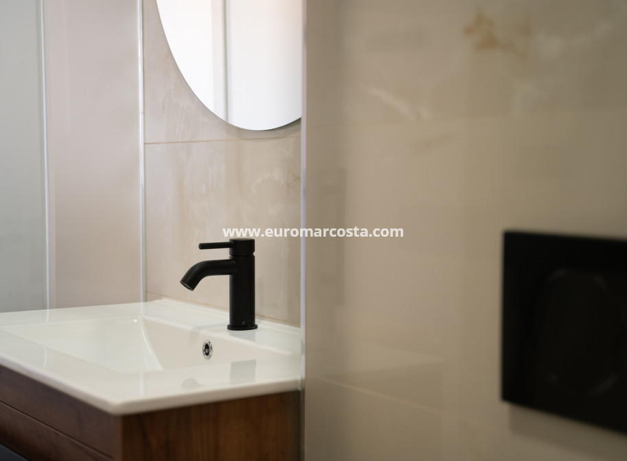 New Build - terraced - Torrevieja - TORREVIEJA