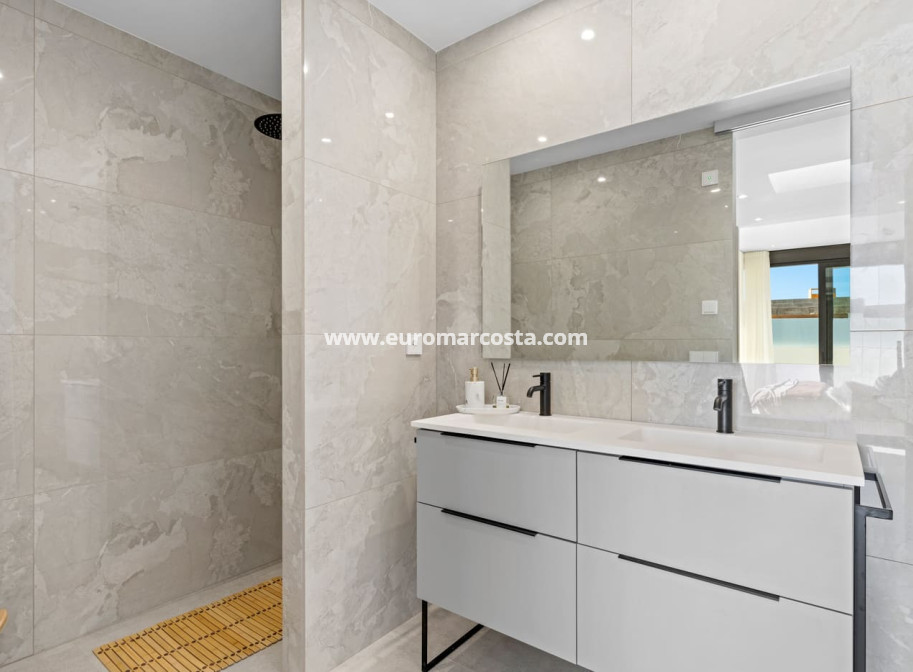 New Build - detached - Polop