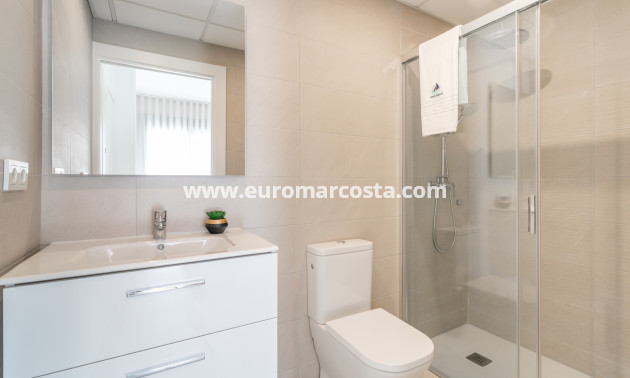 Nueva construcción  - Apartamento / piso - Torrevieja - TORREVIEJA
