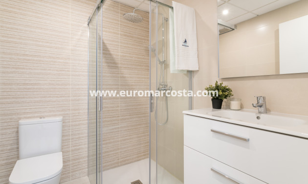 Nueva construcción  - Apartamento / piso - Torrevieja - TORREVIEJA