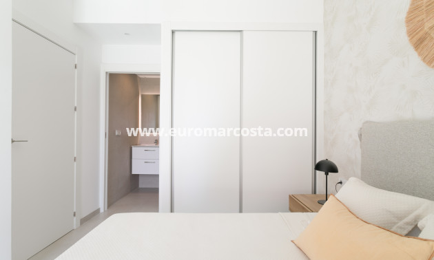 Nueva construcción  - Apartamento / piso - Torrevieja - TORREVIEJA