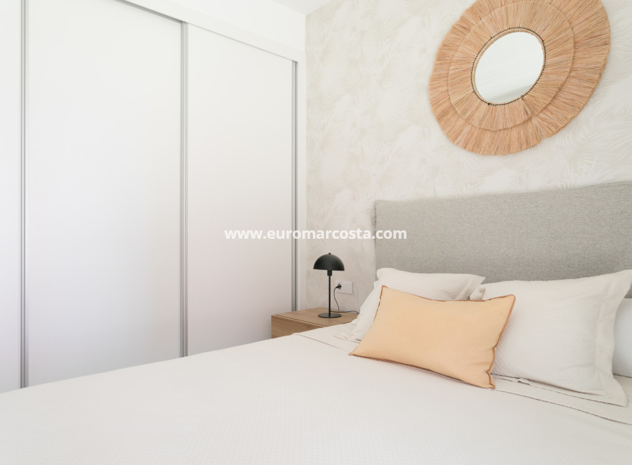 Nueva construcción  - Apartamento / piso - Torrevieja - TORREVIEJA