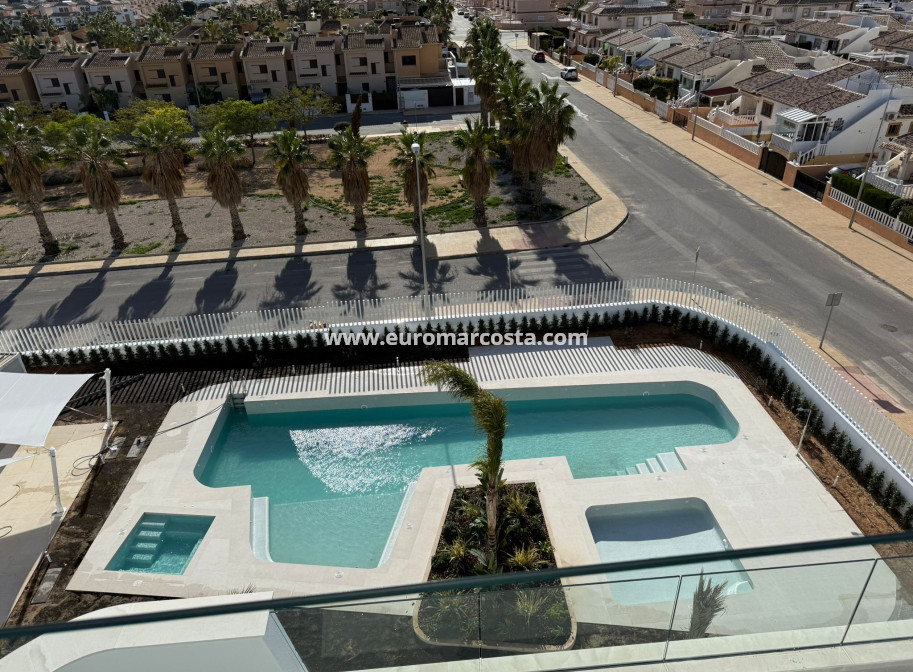 New Build - Apartment / flat - Orihuela Costa