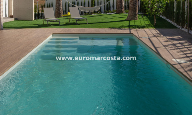 Nueva construcción  - Villa - Orihuela Costa