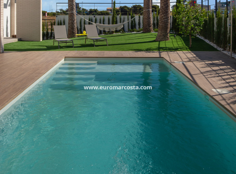 Nueva construcción  - Villa - Orihuela Costa