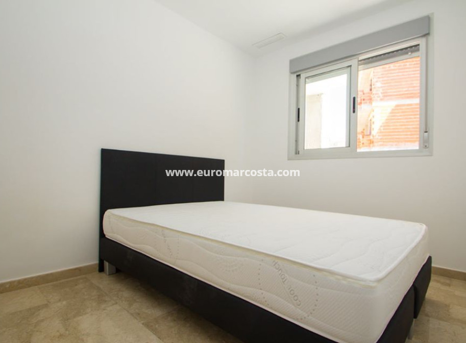 Nueva construcción  - ground-floor - Orihuela