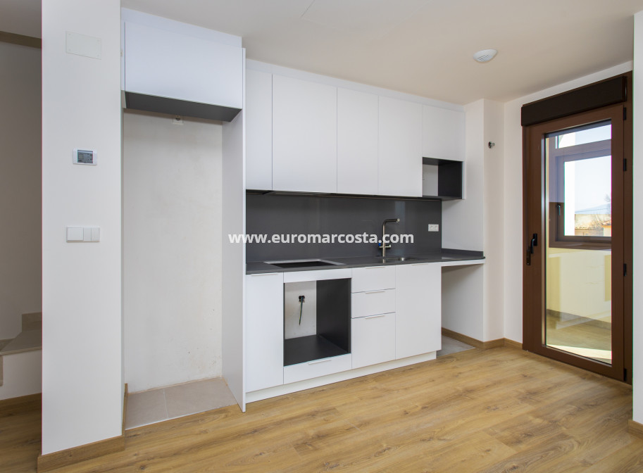 New Build - low-bungalow - La Canalosa - Alicante