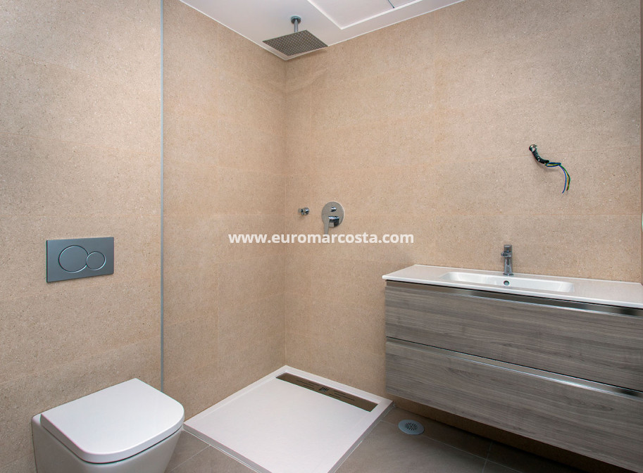 New Build - low-bungalow - La Canalosa - Alicante
