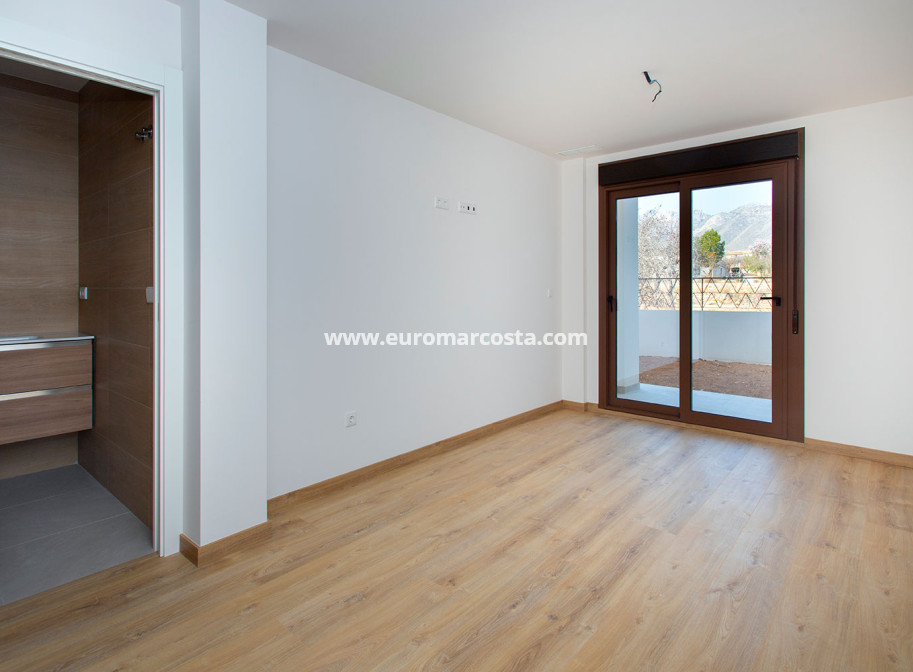 New Build - low-bungalow - La Canalosa - Alicante