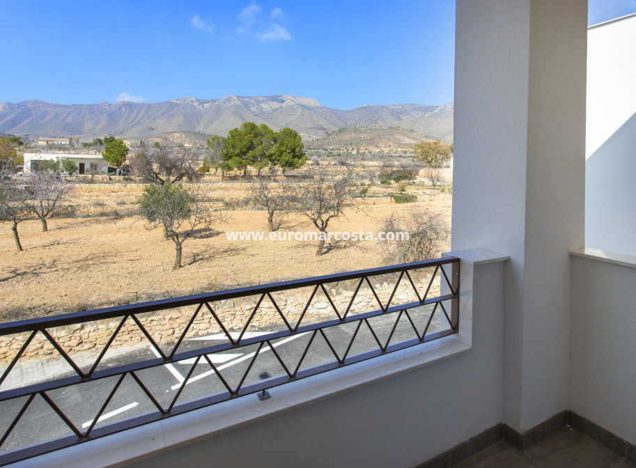 New Build - low-bungalow - La Canalosa - Alicante