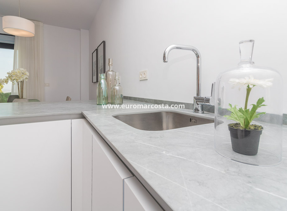 Nueva construcción  - low-bungalow - Torrevieja - TORREVIEJA