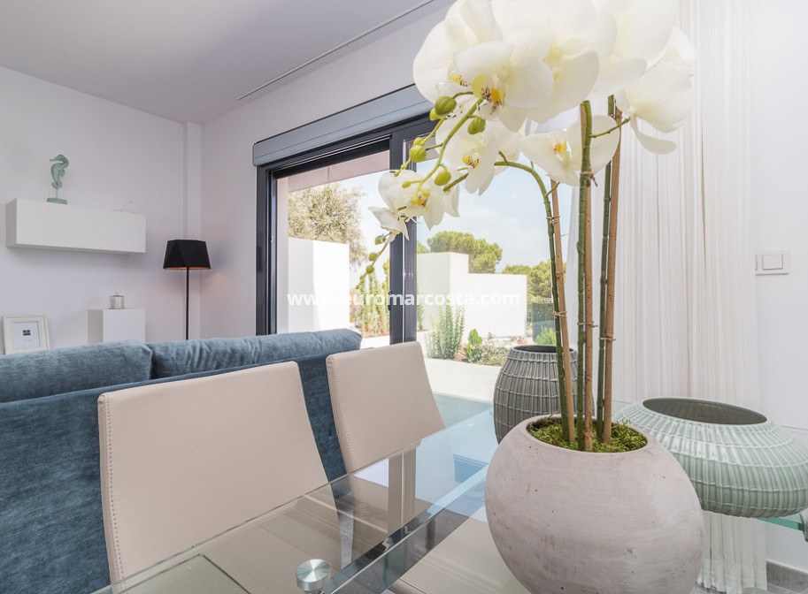 Nueva construcción  - low-bungalow - Torrevieja - TORREVIEJA