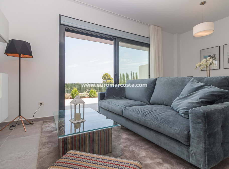 Nueva construcción  - low-bungalow - Torrevieja - TORREVIEJA