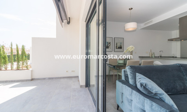 Nueva construcción  - low-bungalow - Torrevieja - TORREVIEJA