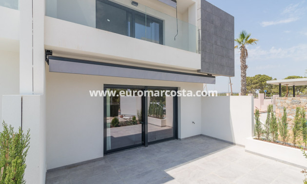 Nueva construcción  - low-bungalow - Torrevieja - TORREVIEJA