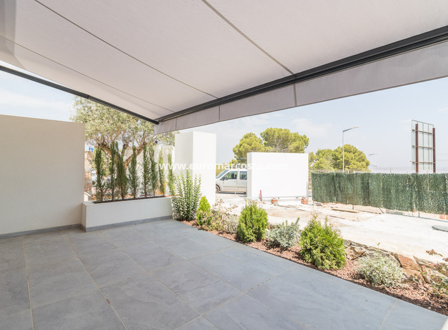 Nueva construcción  - low-bungalow - Torrevieja - TORREVIEJA