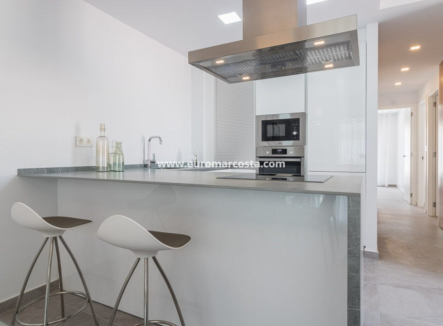 Nueva construcción  - low-bungalow - Torrevieja - TORREVIEJA