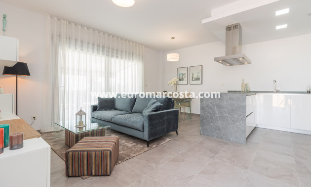 Nueva construcción  - low-bungalow - Torrevieja - TORREVIEJA