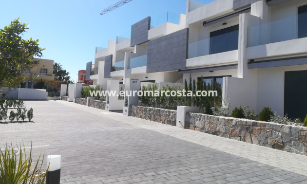 Nueva construcción  - low-bungalow - Torrevieja - TORREVIEJA