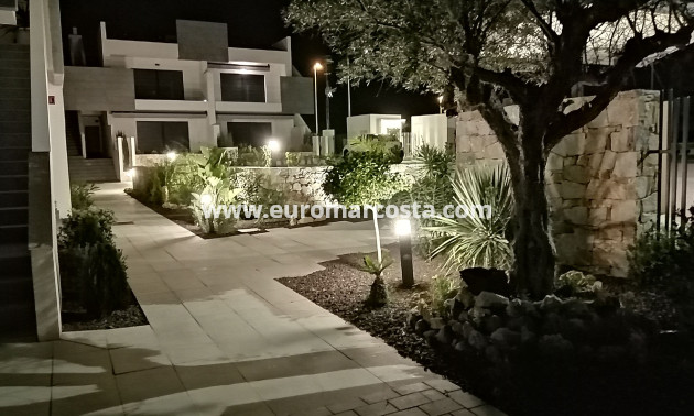 Nueva construcción  - low-bungalow - Torrevieja - TORREVIEJA
