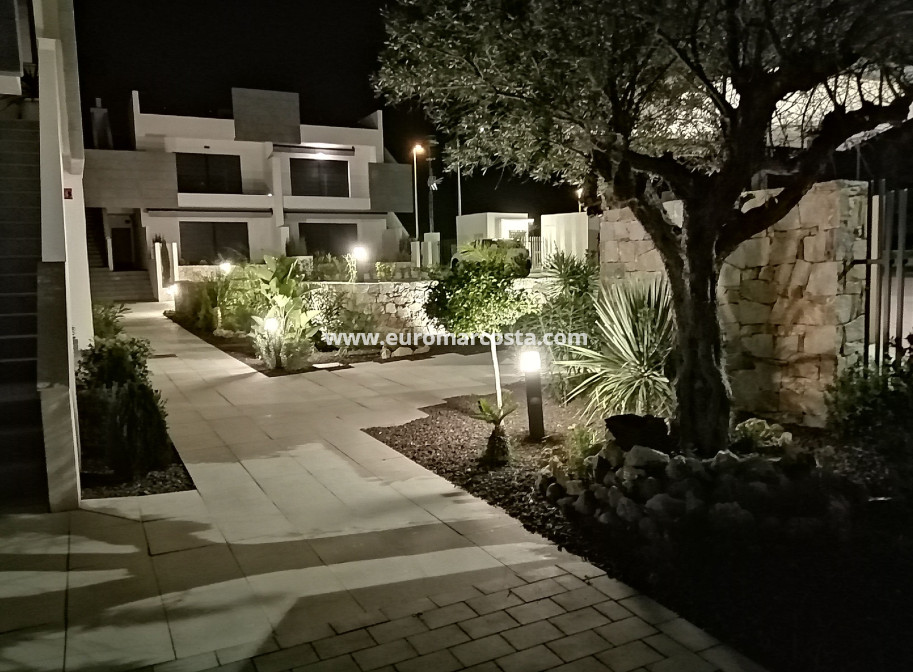 Nueva construcción  - low-bungalow - Torrevieja - TORREVIEJA