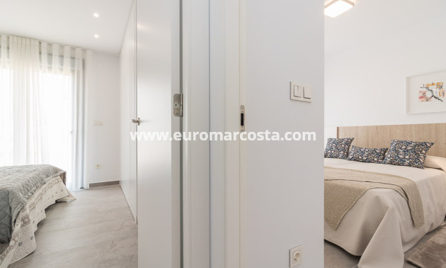 Nueva construcción  - low-bungalow - Torrevieja - TORREVIEJA