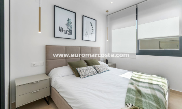 Nueva construcción  - low-bungalow - Torrevieja - TORREVIEJA