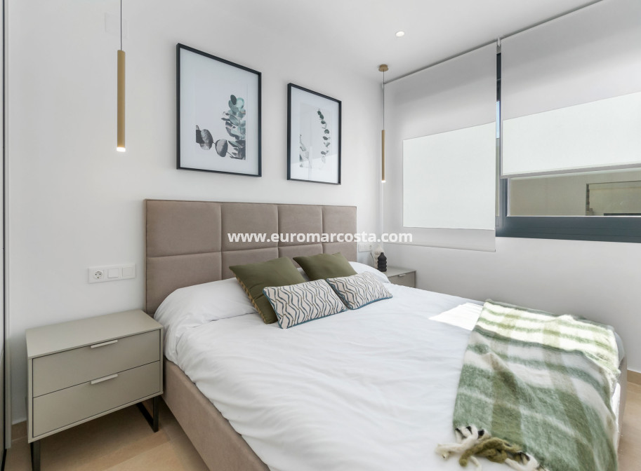 Nueva construcción  - low-bungalow - Torrevieja - TORREVIEJA