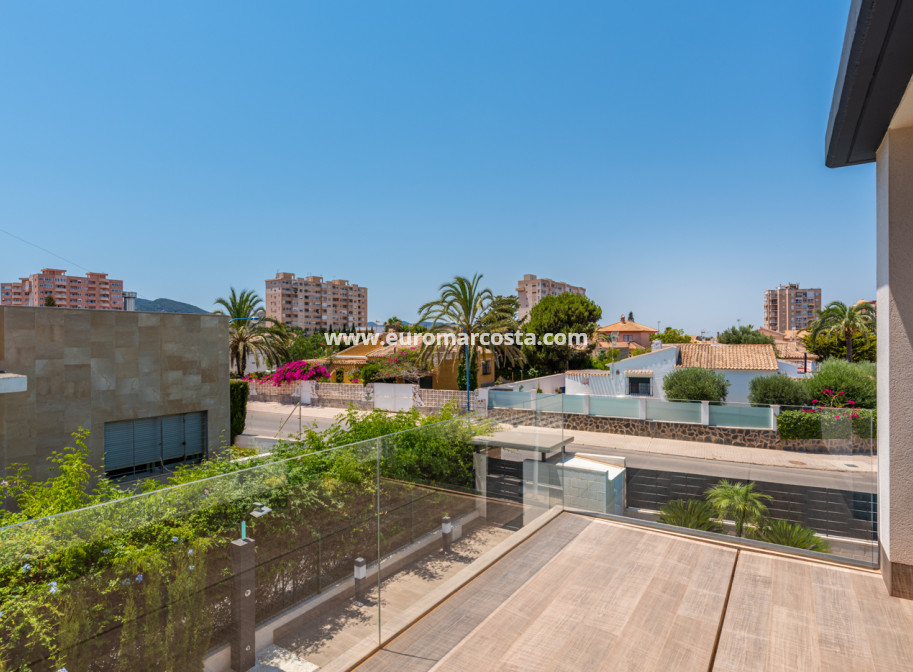 Nueva construcción  - detached - Playa Paraiso