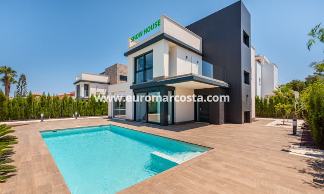 New Build - detached - Playa Paraiso - La Manga del Mar Menor