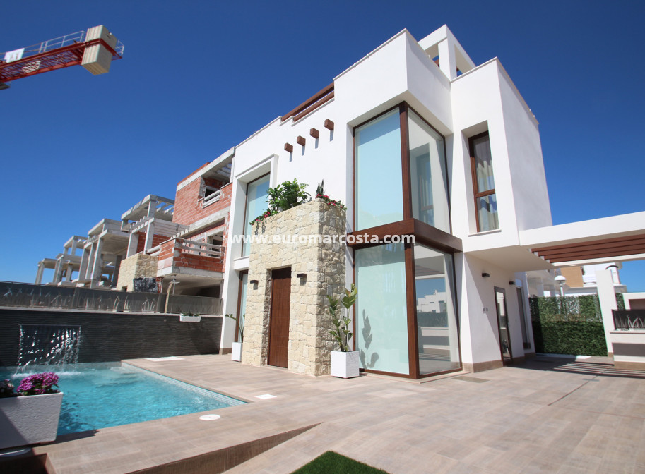 Nueva construcción  - detached - Playa Paraiso