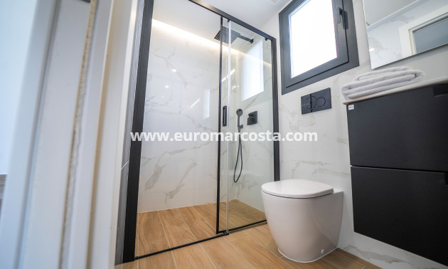 New Build - detached - Algorfa