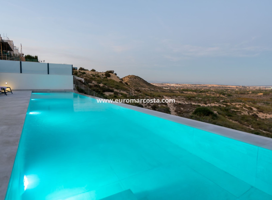 New Build - Villa - Rojales