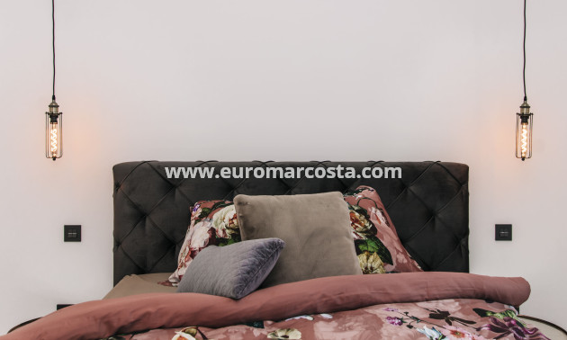 New Build - Villa - Rojales