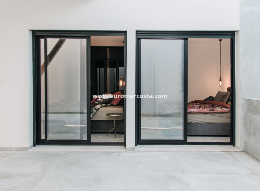 New Build - Villa - Rojales