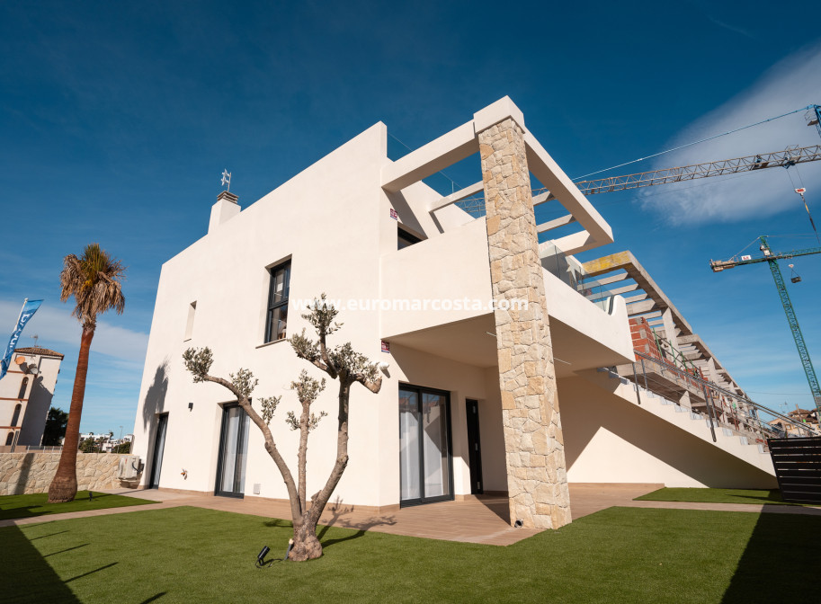 New Build - high-bungalow - Pilar de la Horadada