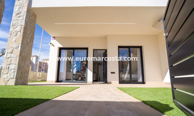 Nueva construcción  - high-bungalow - Pilar de la Horadada