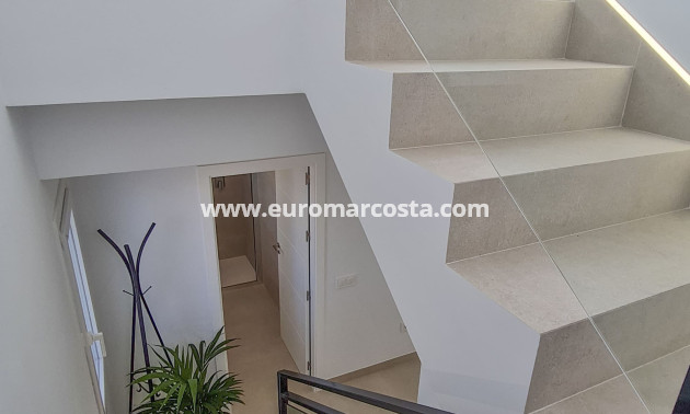 Nueva construcción  - detached - Las Esperanzas