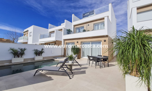Nueva construcción  - detached - Las Esperanzas