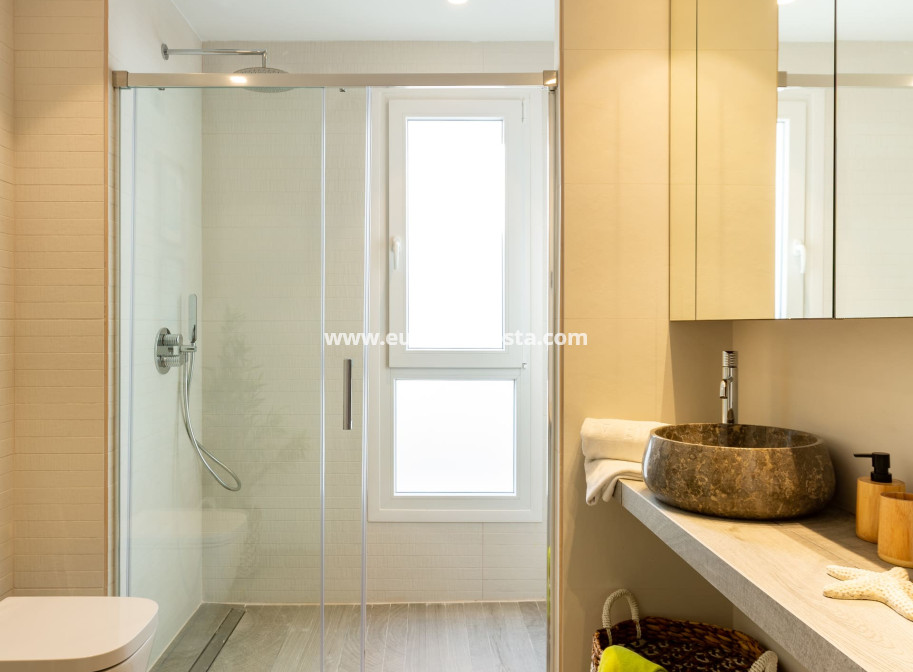 Nueva construcción  - low-bungalow - Algorfa