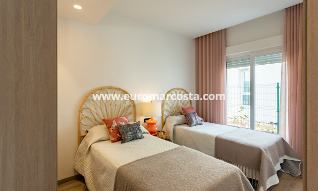 Nueva construcción  - low-bungalow - Algorfa