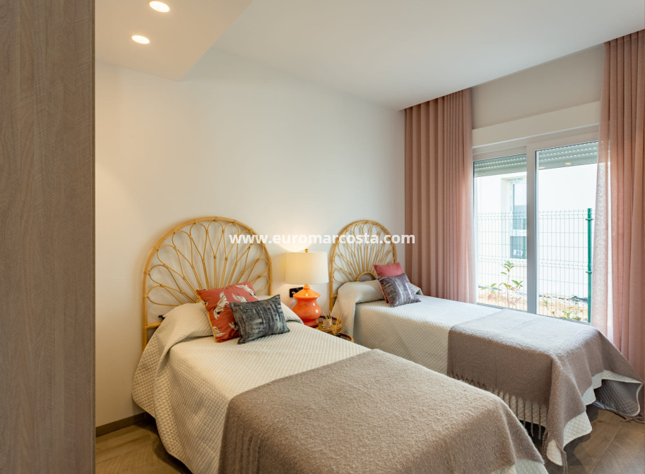 Nueva construcción  - low-bungalow - Algorfa
