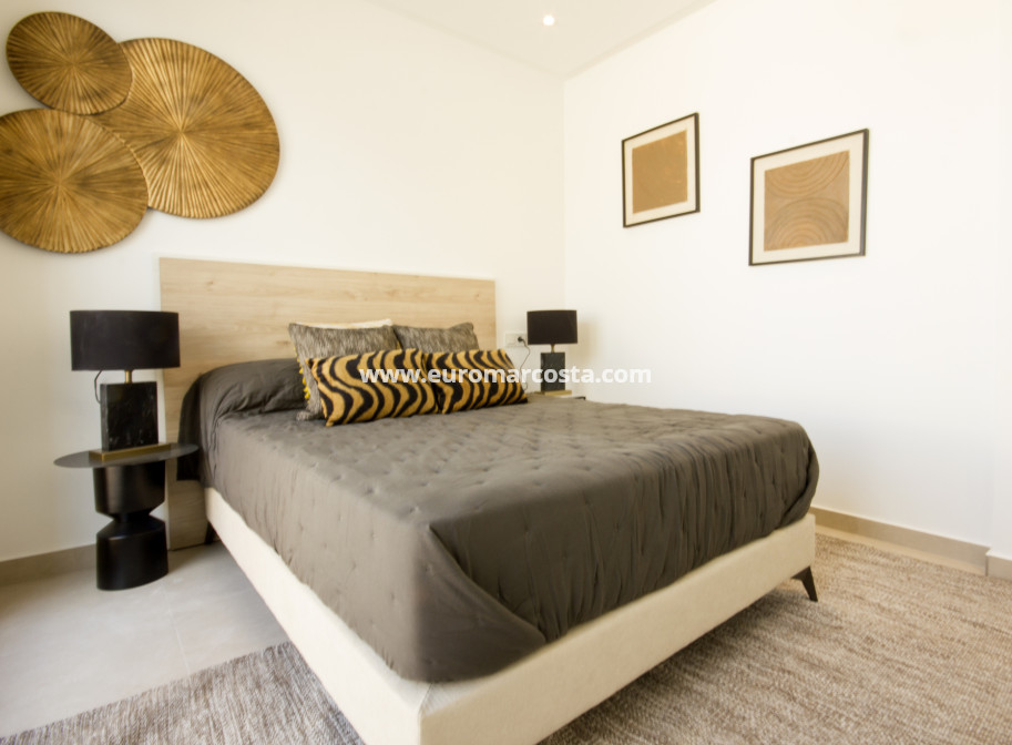 New Build - high-bungalow - San Fulgencio