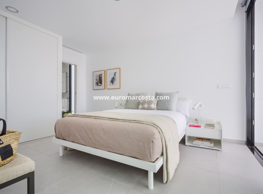 New Build - detached - Murcia