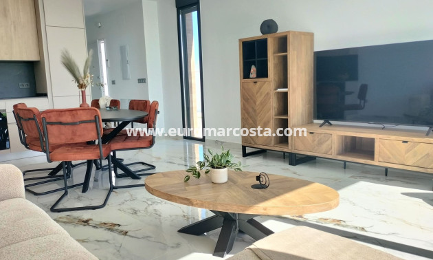 New Build - detached - Pilar de la Horadada