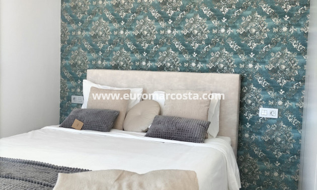 New Build - detached - Pilar de la Horadada