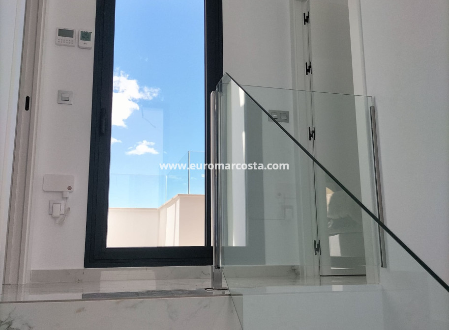 New Build - detached - Pilar de la Horadada