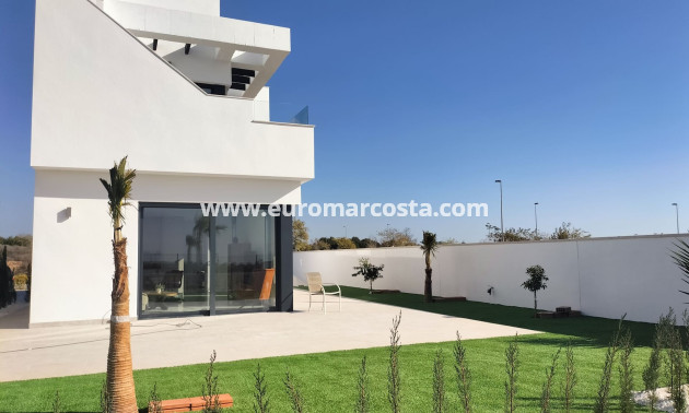 New Build - detached - Pilar de la Horadada