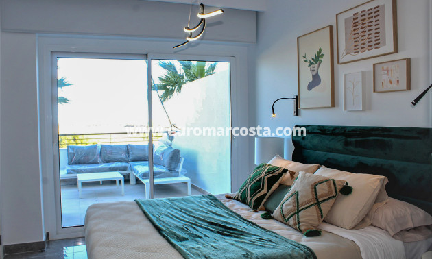 New Build - Apartment / flat - Xeresa