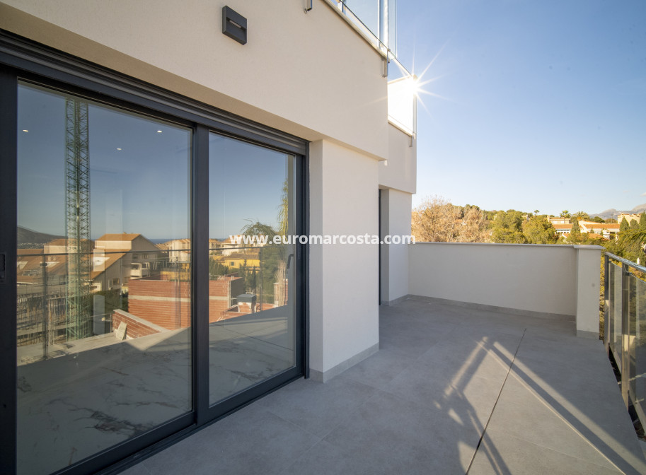 New Build - detached - Coloma